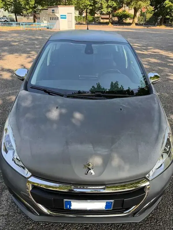 Usata Peugeot 208 Allure 75 CV (55 kW) 2017 Grigio Utilitaria