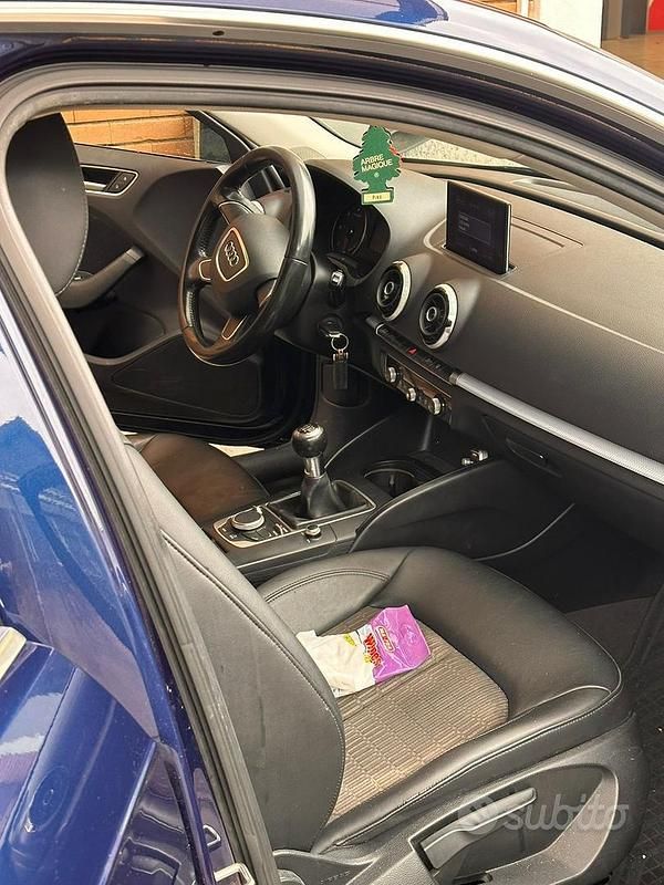 Usata Audi A3 184 CV (135 kW) 2015 Blu Berlina