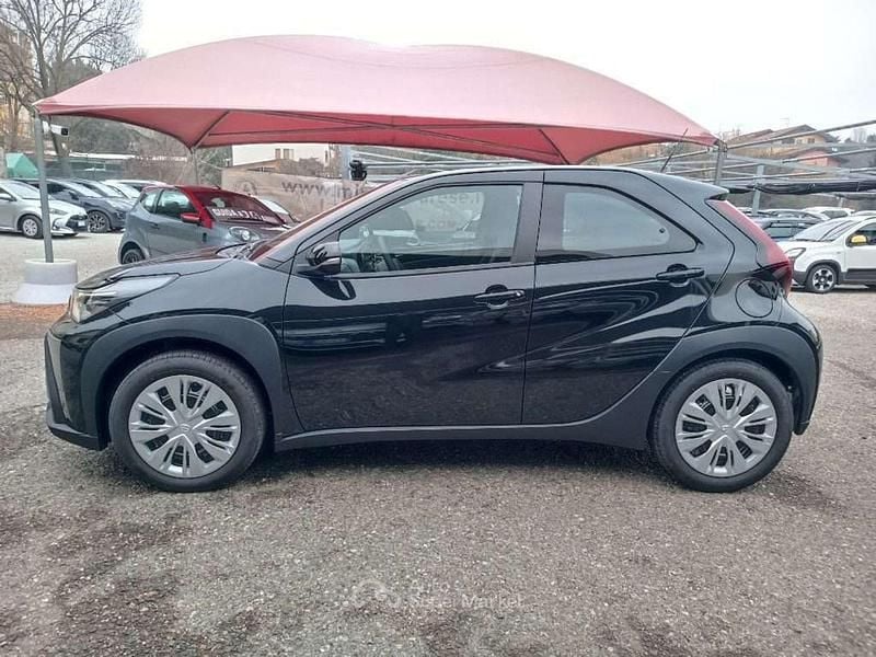 Nuova Toyota Aygo X 92 CV (67 kW) 2026 Nero SUV