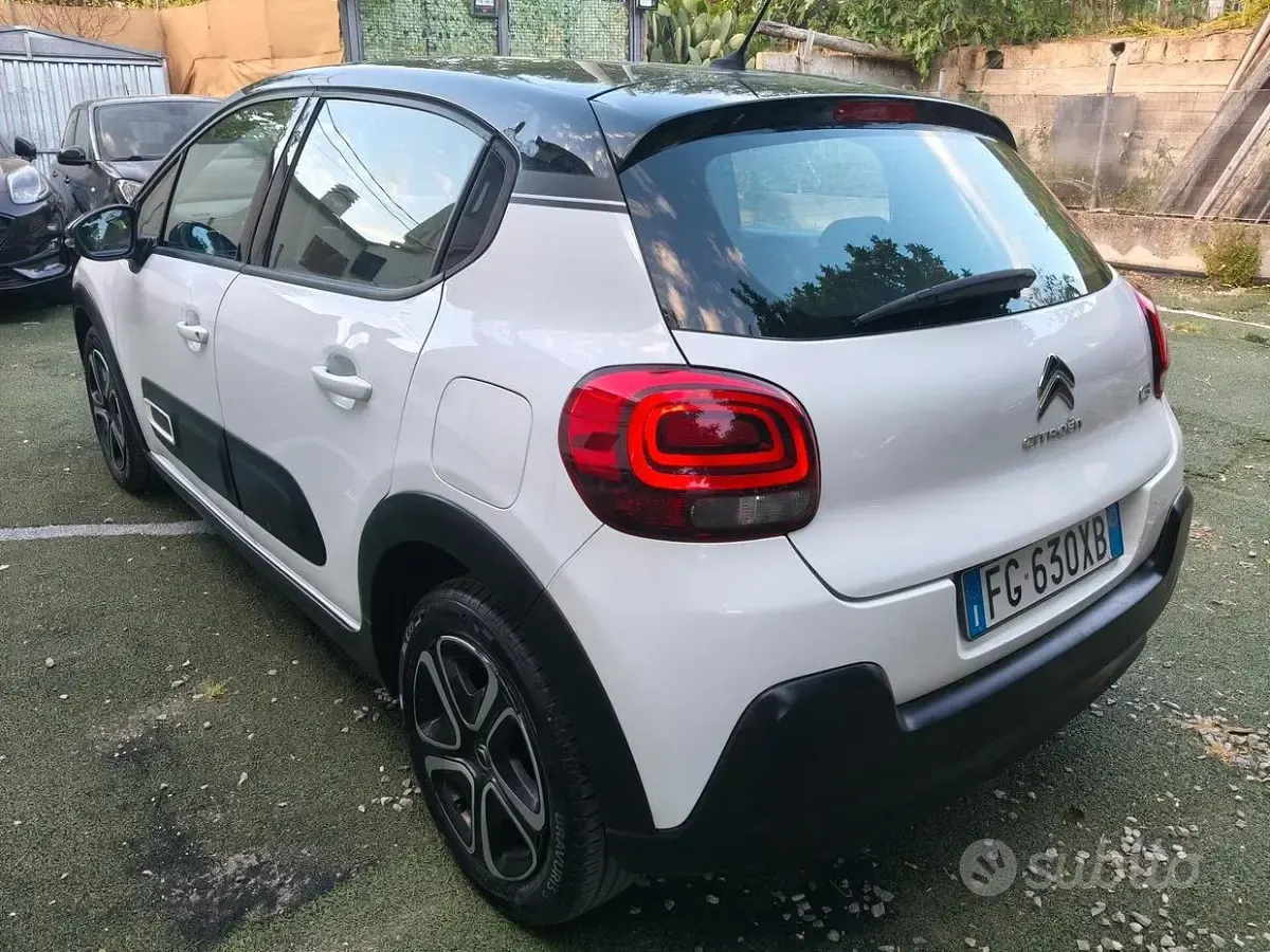 Usata Citroën C3 Shine 75 CV (55 kW) 2017 Bianco Berlina
