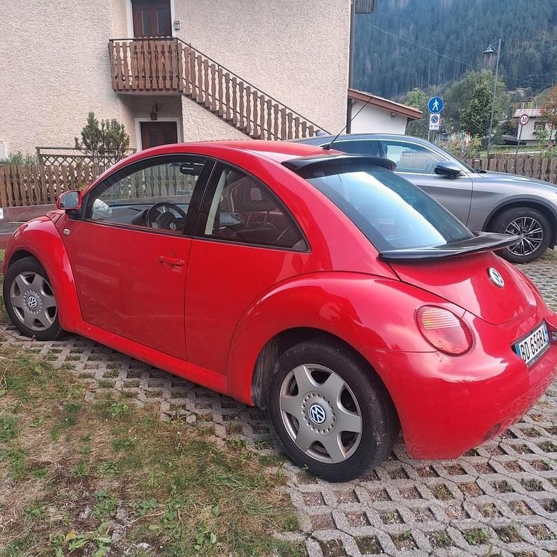 Usata VW New Beetle 116 CV (85 kW) 1999 Utilitaria