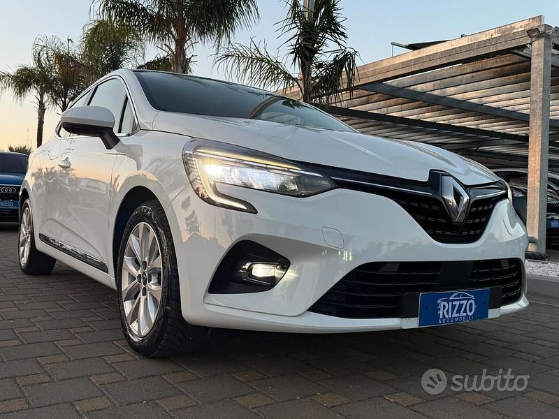 Usata Renault Clio V Intens 86 CV (63 kW) 2021 Bianco Berlina