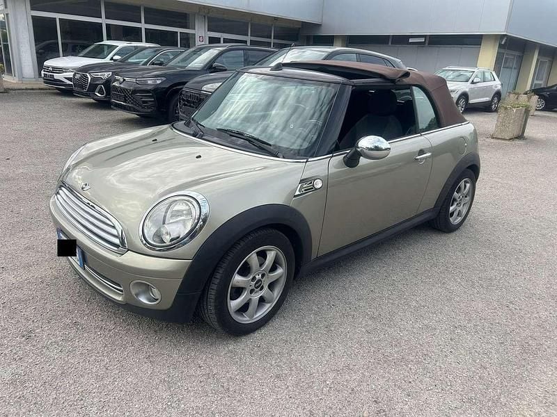 Usata Mini Cooper Cabriolet 120 CV (88 kW) 2009 Other Cabrio