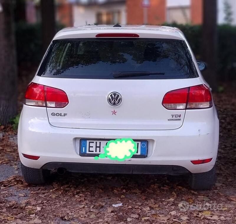 Usata VW Golf VI 102 CV (75 kW) 2011 Bianco Utilitaria