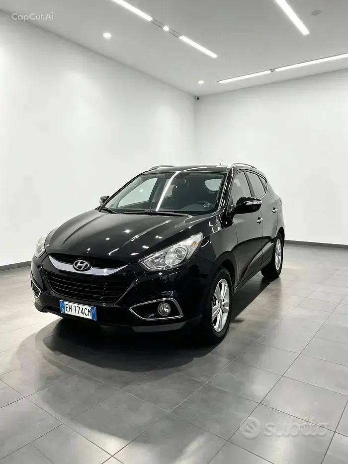 Usata Hyundai ix35 Comfort 136 CV (100 kW) 2011 Nero SUV