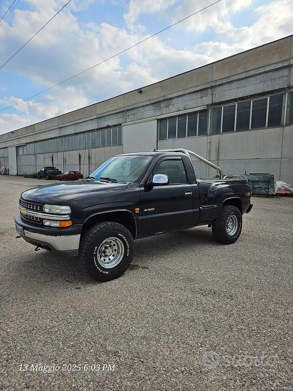 Usata Chevrolet Silverado 2007 Nero Pick-up