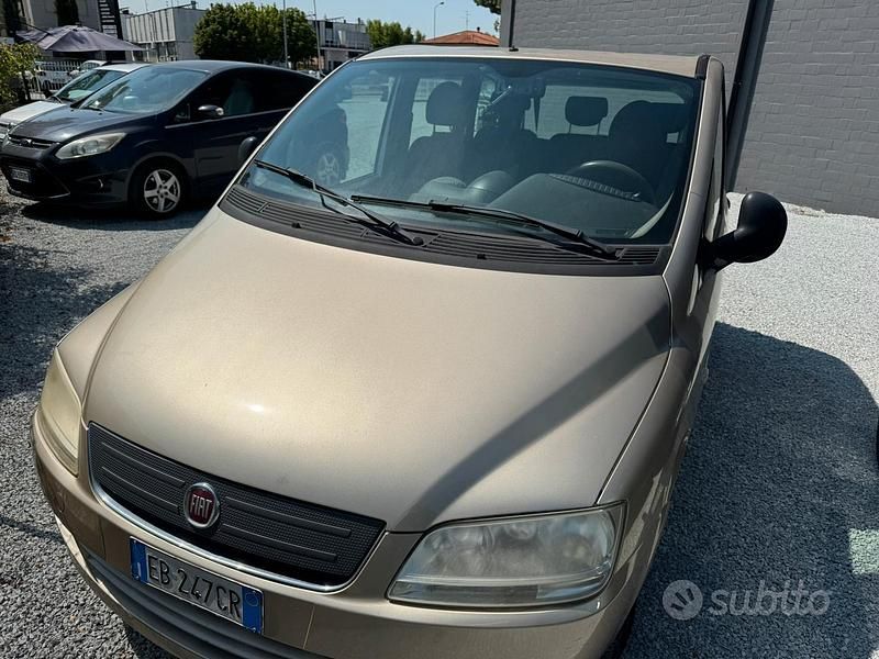 Usata Fiat Multipla 103 CV (75 kW) 2010 Monovolume