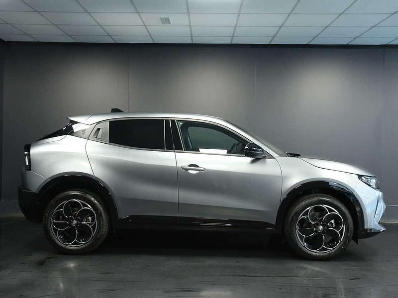 Nuova Alfa Romeo Junior 136 CV (100 kW) 2025 Grigio SUV