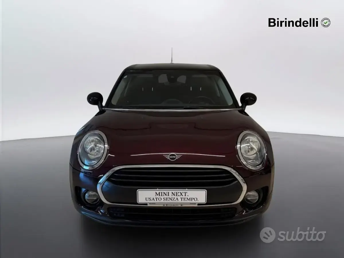 Usata Mini One Clubman 116 CV (85 kW) 2018 Pure burgundy Station wagon