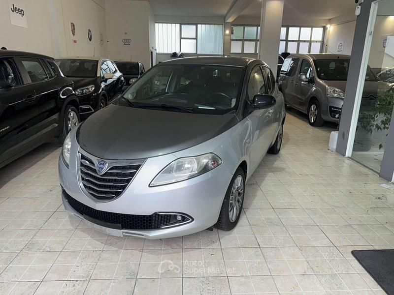 Usata Lancia Ypsilon S 86 CV (63 kW) 2012 Grigio Utilitaria