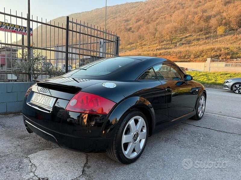 Usata Audi TT 179 CV (131 kW) 2001 Nero Coupé