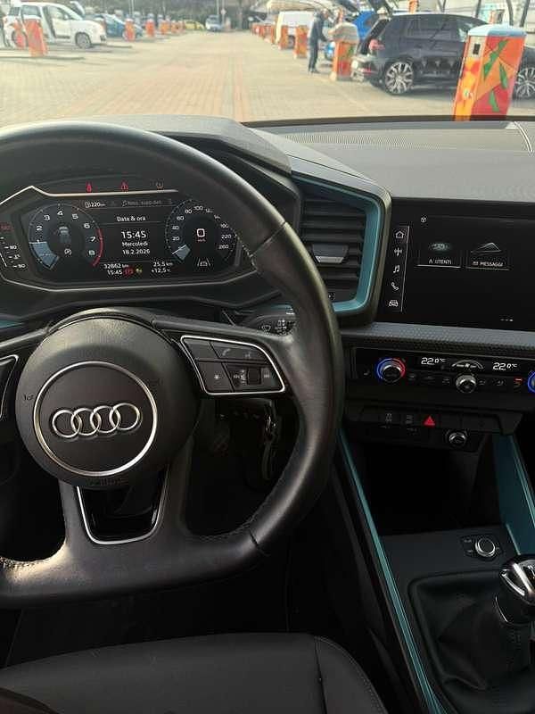 Usata Audi A1 Sportback S-Line 95 CV (69 kW) 2024 Nero Utilitaria