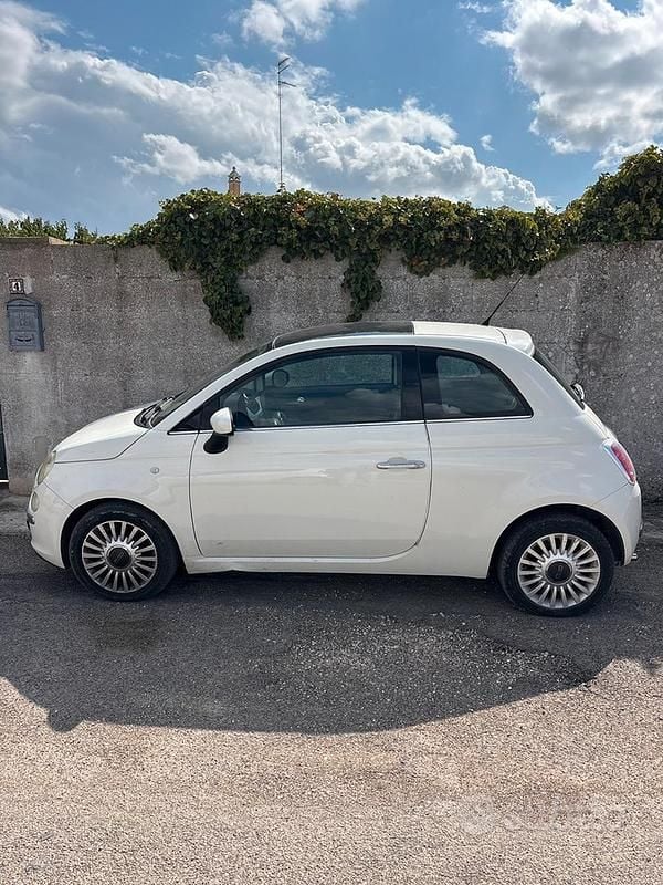 Usata Fiat 500 95 CV (69 kW) 2009 Bianco Utilitaria