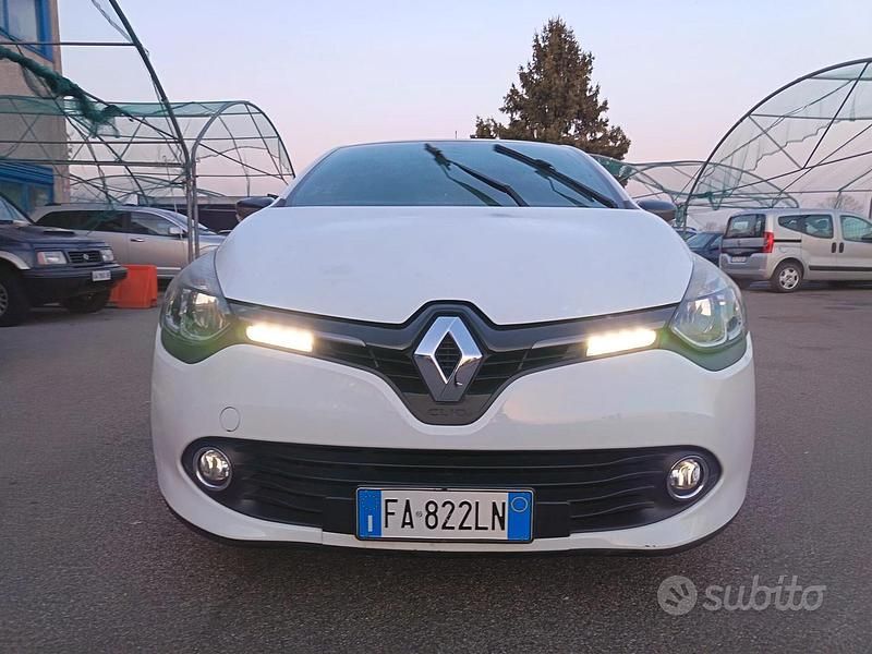 Usata Renault Clio IV 75 CV (55 kW) 2015 Bianco Berlina