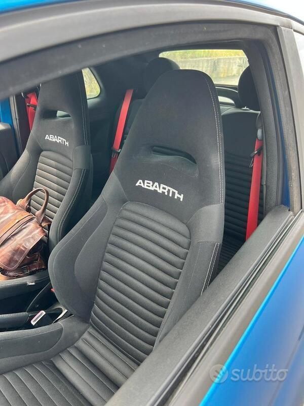 Usata Abarth 595 Competizione 180 CV (132 kW) 2021 Blu Utilitaria