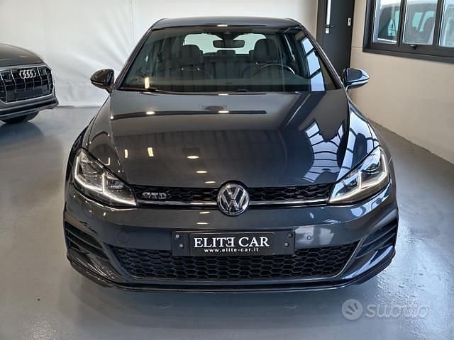 Usata VW Golf VII GTD 184 CV (135 kW) 2018 Grigio scuro Berlina
