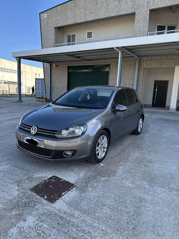 Usata VW Golf VI Highline 110 CV (80 kW) 2009 Utilitaria