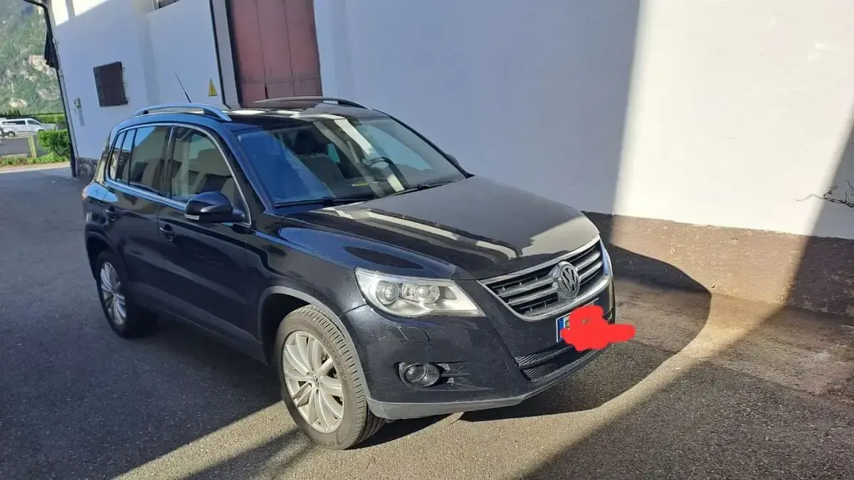 Usata VW Tiguan Sport 140 CV (102 kW) 2008 Nero SUV