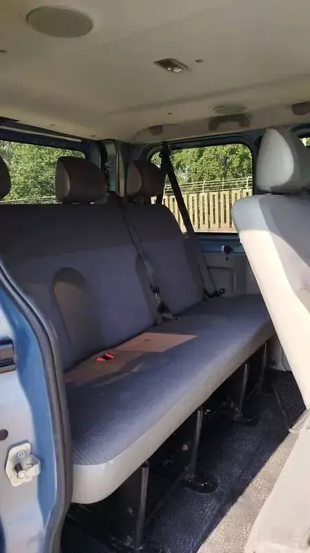 Usata Opel Vivaro 101 CV (74 kW) 2007 Blu/azzurro Monovolume