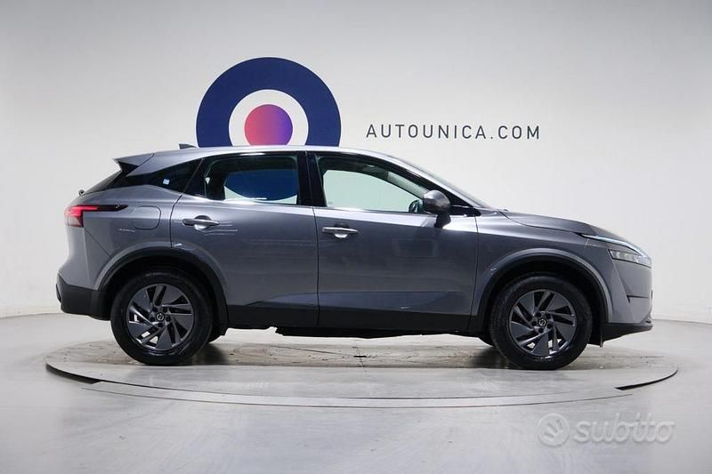 Usata Nissan Qashqai Acenta 140 CV (102 kW) 2022 Grigio SUV