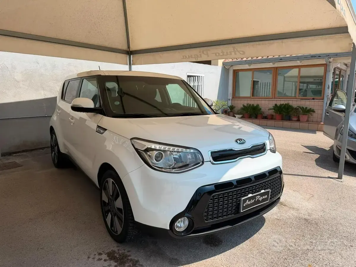 Usata Kia Soul 128 CV (94 kW) 2014 Bianco SUV