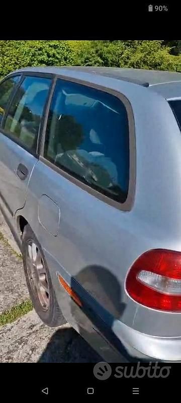 Usata Volvo V40 2001 Grigio Berlina