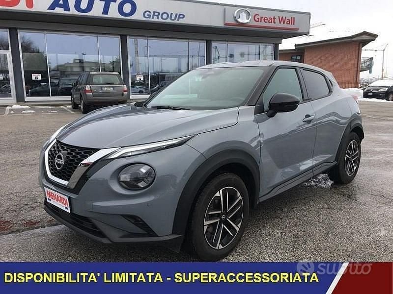 Usata Nissan Juke N-Connecta 114 CV (83 kW) 2025 Grigio SUV