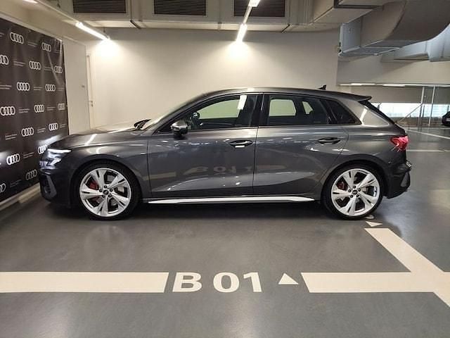 Usata Audi S3 Ambiente 310 CV (228 kW) 2022 Grigio daytona perla Berlina