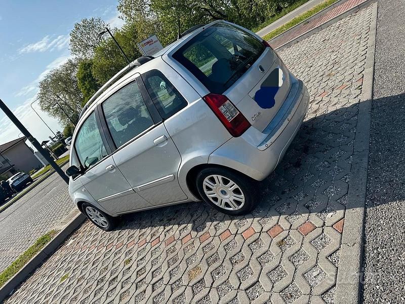 Usata Fiat Idea 2006 Grigio Monovolume