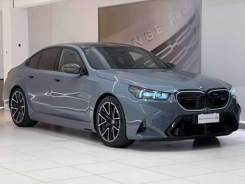 Usata BMW M5 727 CV (534 kW) 2025 Grigio Berlina