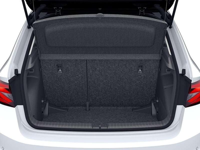 Nuova Skoda Fabia 95 CV (69 kW) 2026 Bianco luna metallizzato nero Utilitaria