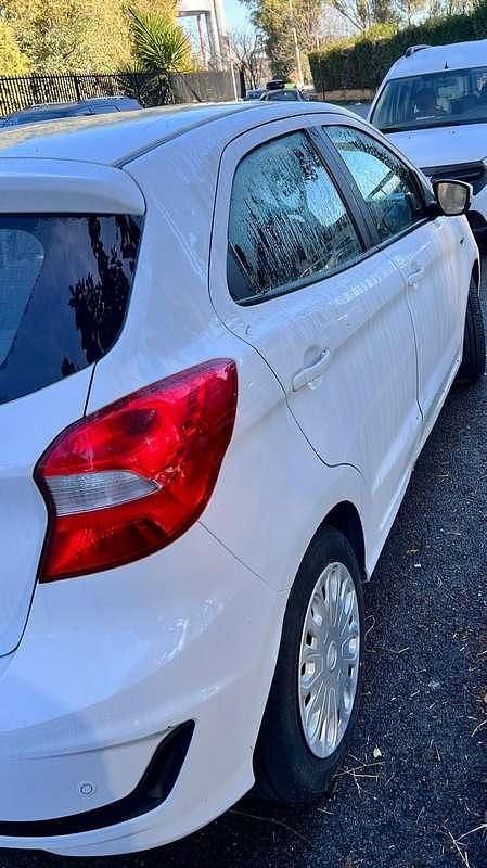 Usata Ford Ka 71 CV (52 kW) 2018 Bianco Berlina