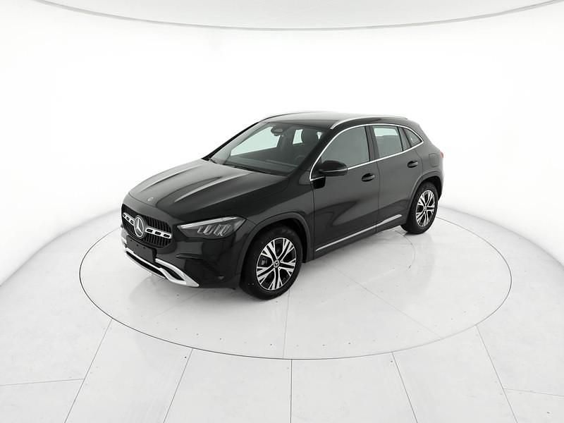 Nuova Mercedes GLA200 Progressive 150 CV (110 kW) 2026 Nero SUV