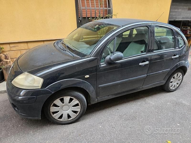 Usata Citroën C3 Exclusive 70 CV (51 kW) 2005 Nero Berlina