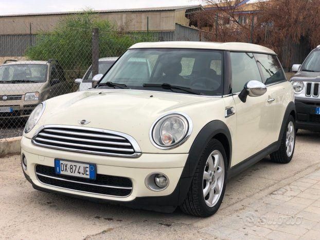 Usata Mini Cooper D Clubman 108 CV (79 kW) 2009 Giallo Station wagon