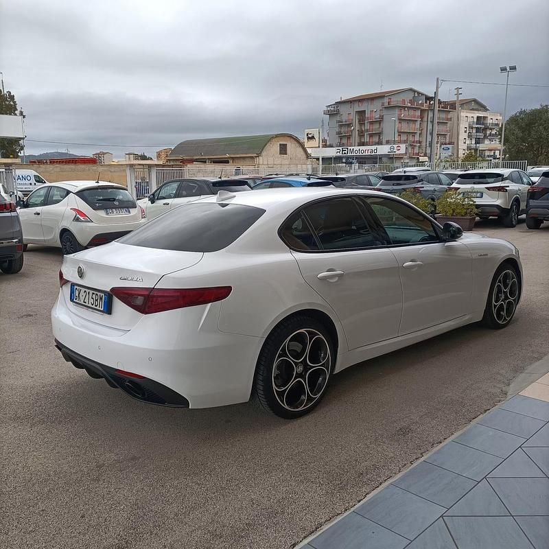 Occasion Alfa Romeo Giulia Veloce 211 ch (155 kW) 2022 Blanc Berline
