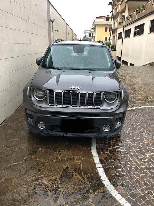 Usata Jeep Renegade 120 CV (88 kW) 2019 Grigio SUV