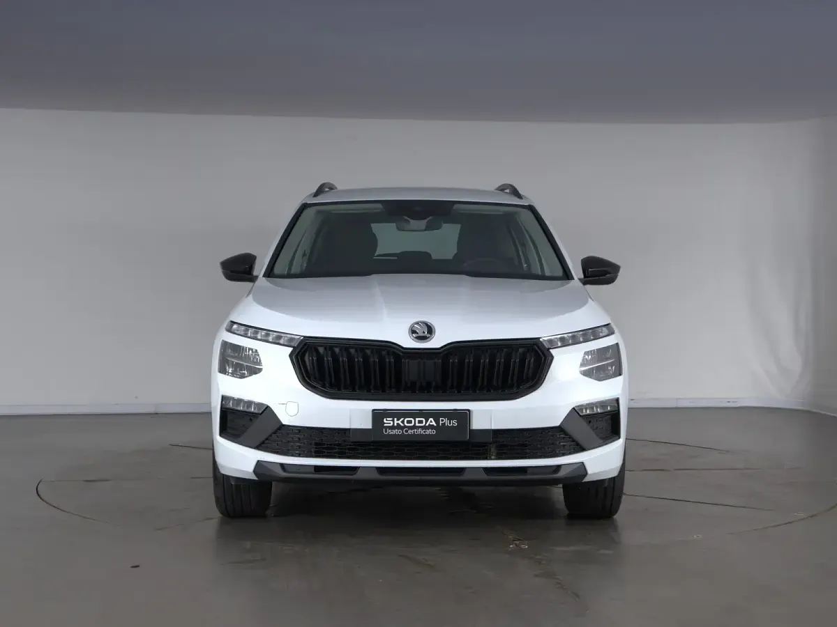 Usata Skoda Kamiq 116 CV (85 kW) 2025 Bianco luna metallizzato SUV