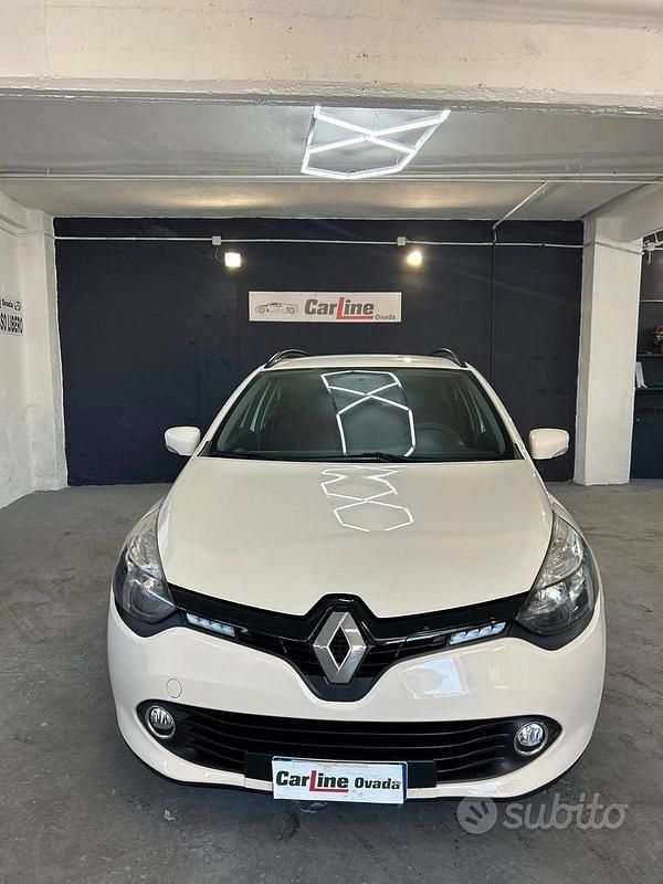 Usata Renault Clio GrandTour 75 CV (55 kW) 2016 Beige Station wagon