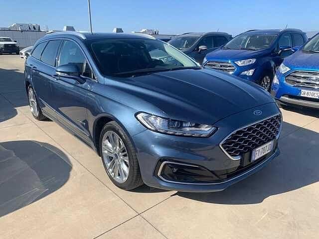 Gebraucht Ford Mondeo Vignale 140 PS (102 kW) 2019 Blau Kombi