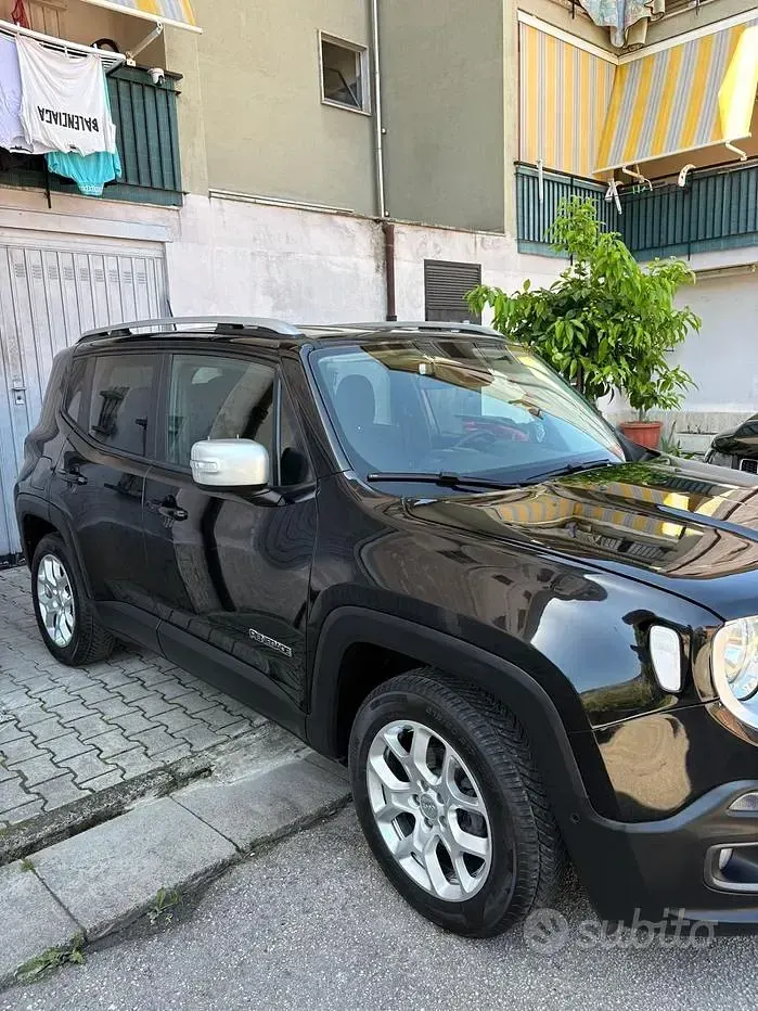 Usata Jeep Renegade Limited 120 CV (88 kW) 2017 Nero SUV