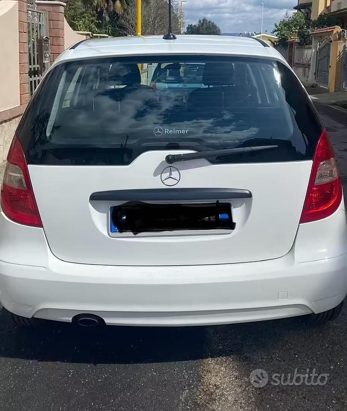 Usata Mercedes A160 95 CV (69 kW) 2009 Bianco Berlina