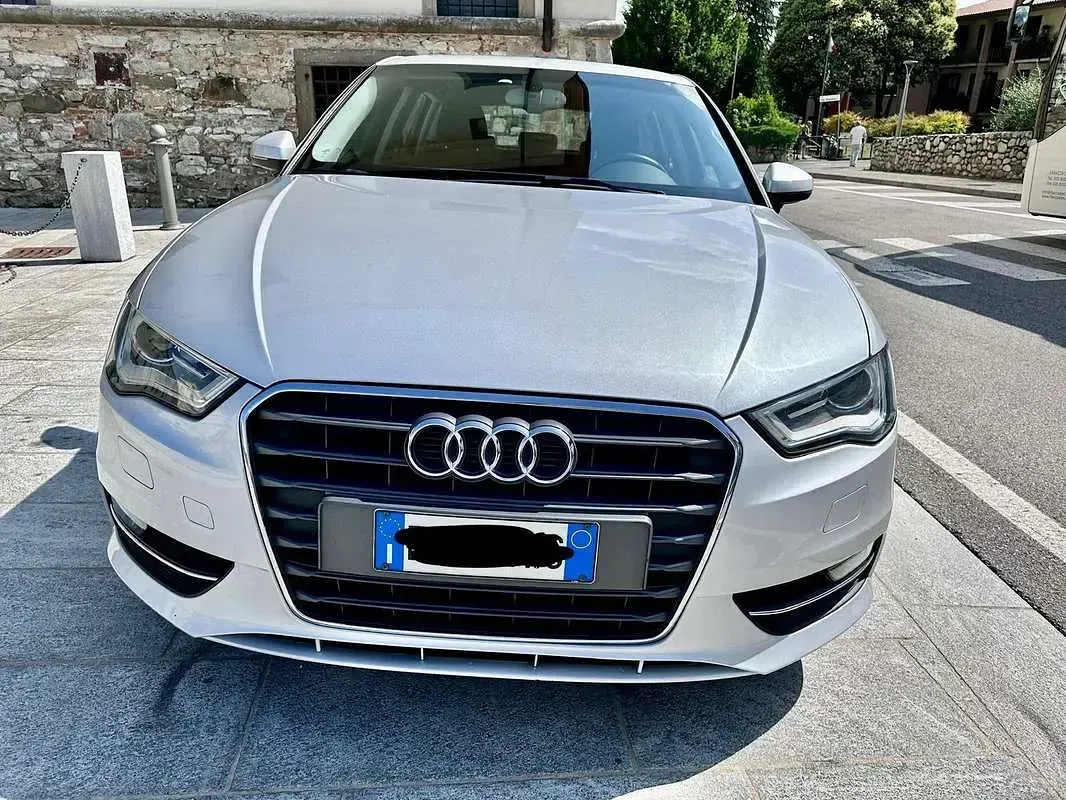 Usata Audi A3 150 CV (110 kW) 2014 Grigio Berlina