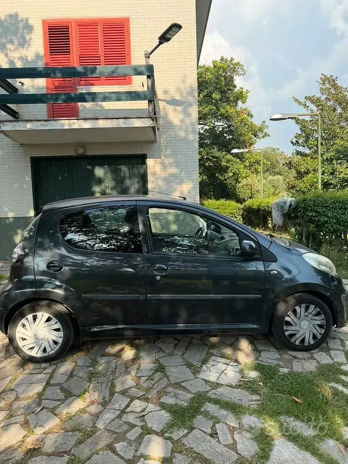 Usata Citroën C1 68 CV (50 kW) 2008 Grigio Utilitaria