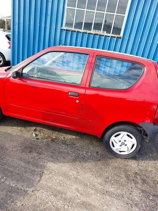 Usata Fiat 600 Active 54 CV (39 kW) 2007 Utilitaria