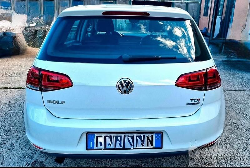 Usata VW Golf VII Highline 105 CV (77 kW) 2013 Bianco Berlina