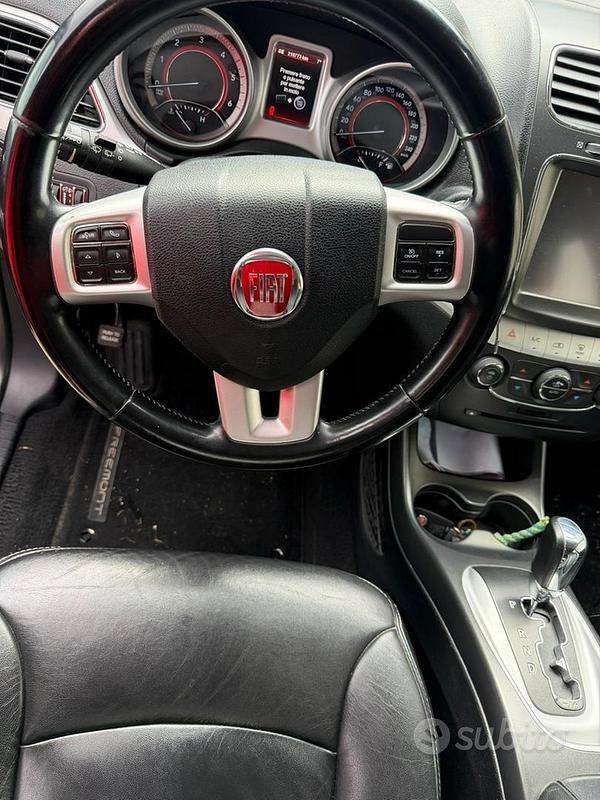 Usata Fiat Freemont 2012 Bianco SUV