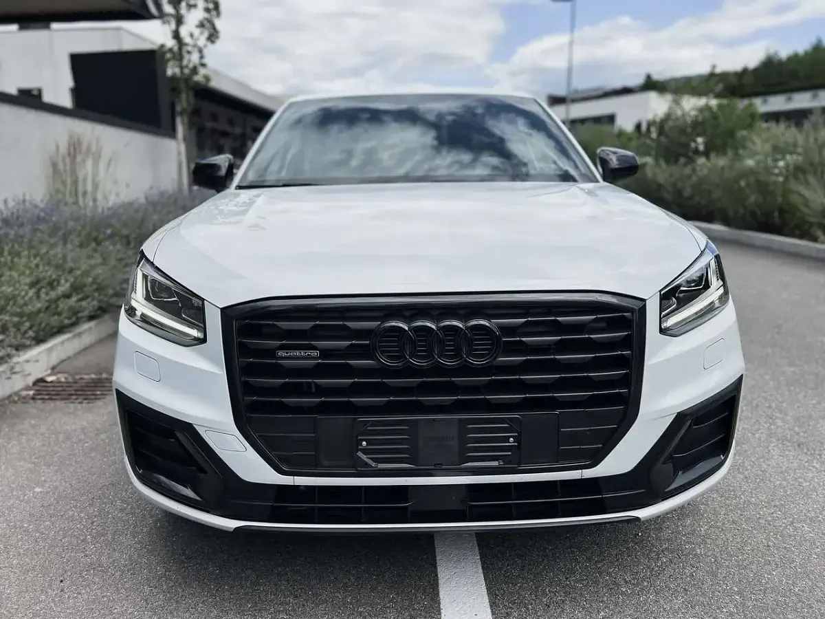 Usata Audi Q2 S-Line 190 CV (139 kW) 2019 Bianco SUV