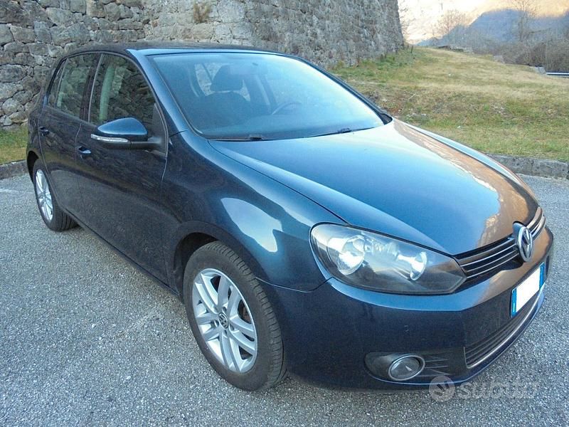 Usata VW Golf VII Highline 122 CV (89 kW) 2012 Blu/azzurro Berlina