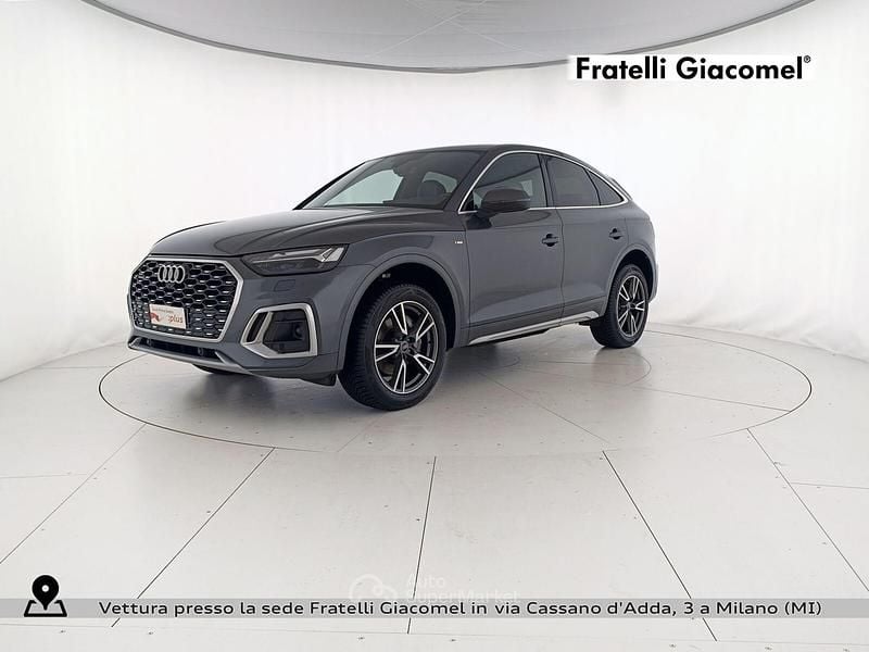 Usata Audi Q5 Sportback S-Line 204 CV (150 kW) 2024 Grigio daytona perlato SUV